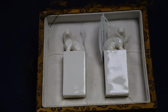 A pair of Chinese blanc de chine seals, PLEASE NOTE Republic period NOT Kangxi, H. 8cm, fitted box